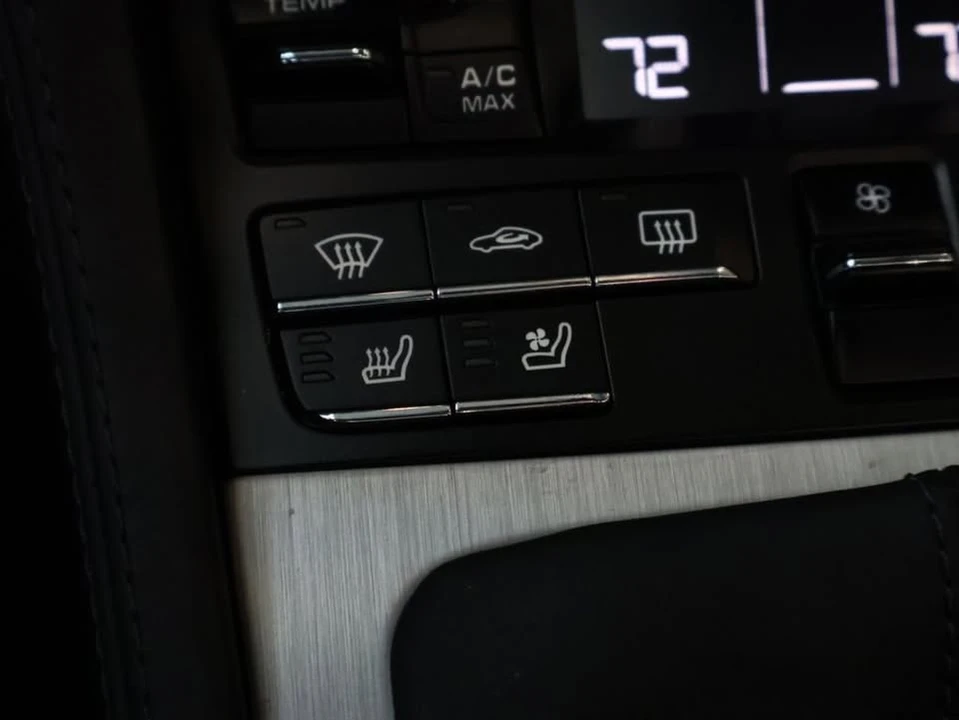 2022 Porsche Boxster - Image 19 of 20