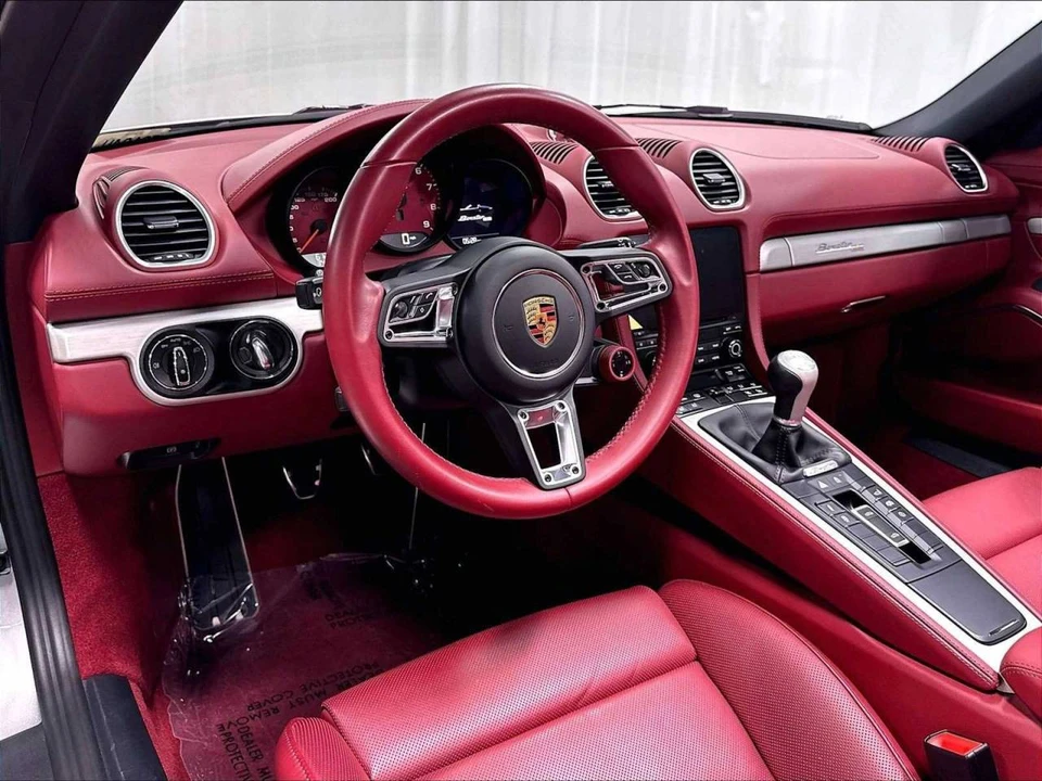 2022 Porsche 718 Boxster GTS 4.0 - Image 4 of 5