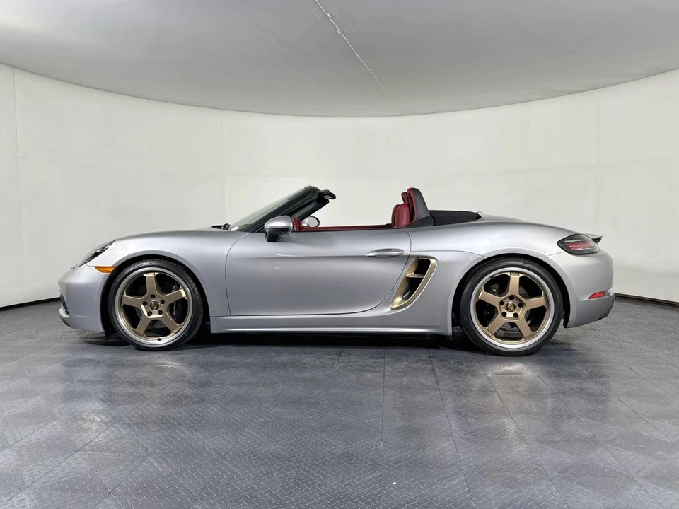 2022 Porsche 718 Boxster GTS 4.0 - Image 2 of 5