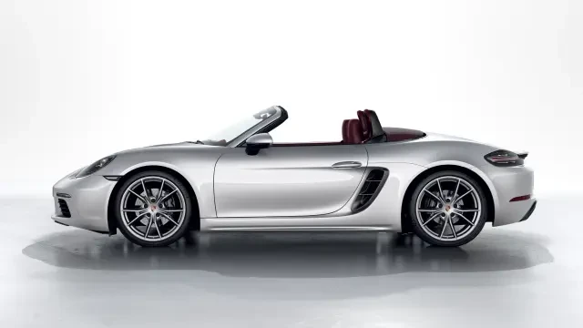 2022 Porsche 718 Boxster - Image 14 of 31