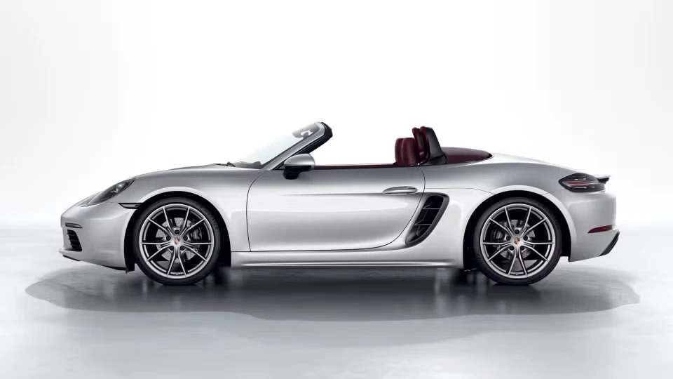 2022 Porsche 718 Boxster - Image 11 of 31