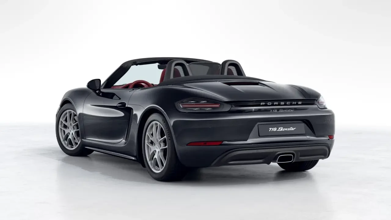 2022 Porsche 718 Boxster - Image 25 of 31