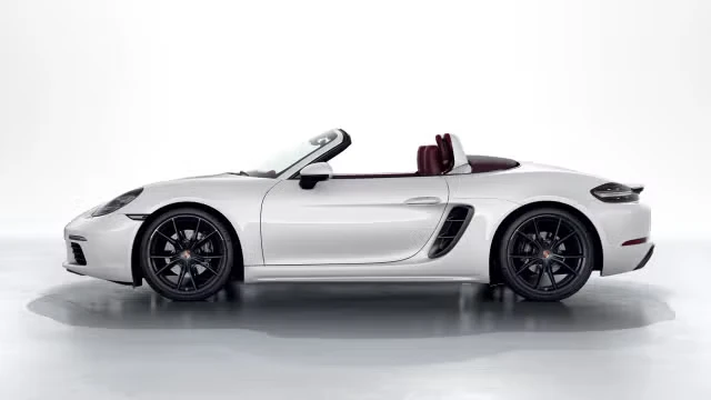 2022 Porsche 718 Boxster - Image 11 of 31