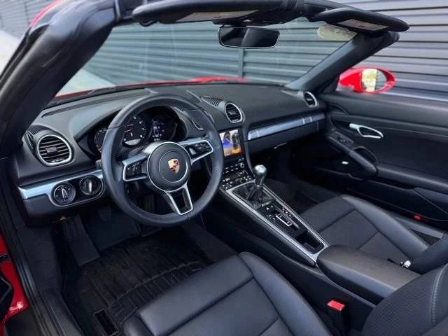 2022 Porsche 718 Boxster - Image 4 of 5