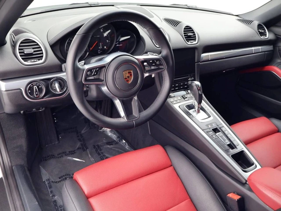 2022 Porsche 718 Boxster - Image 4 of 5