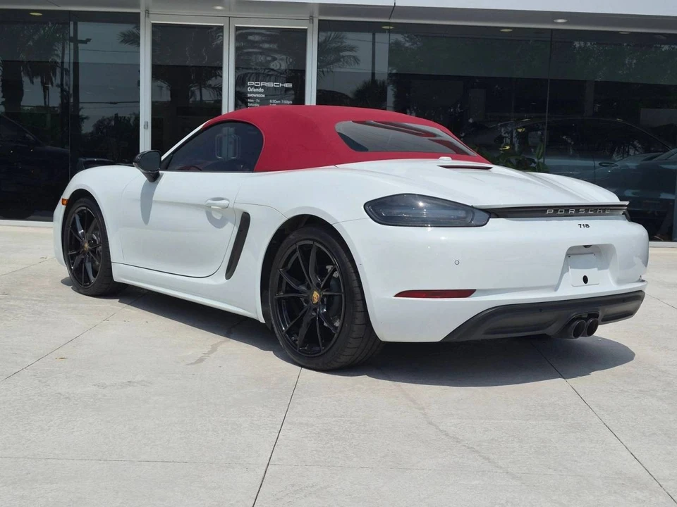 2022 Porsche 718 Boxster - Image 3 of 5