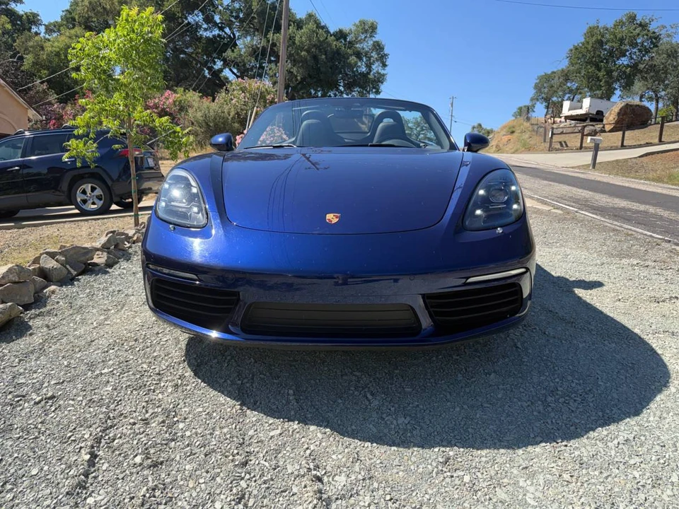 2022 Porsche 718 Boxster - Image 12 of 20