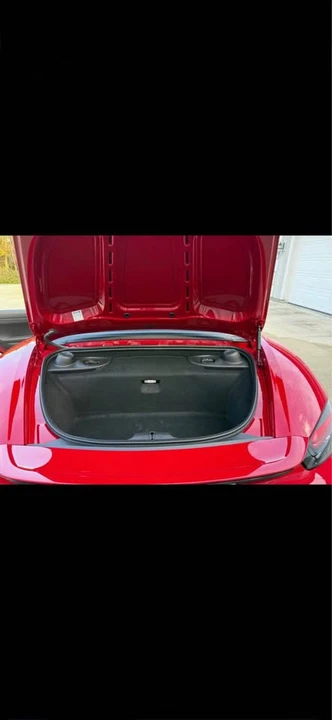 2022 Porsche 718 Boxster - Image 13 of 16