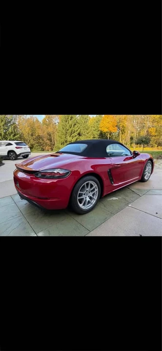 2022 Porsche 718 Boxster - Image 2 of 16