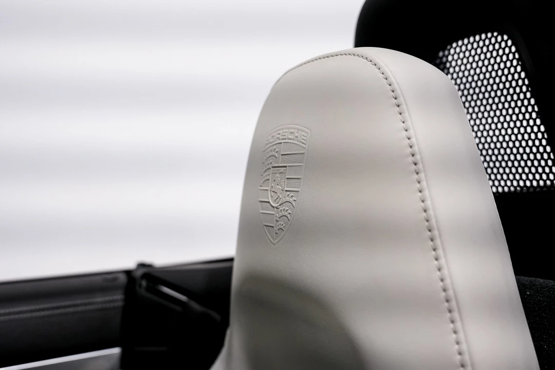 2022 Porsche 718 Boxster S - Image 18 of 21