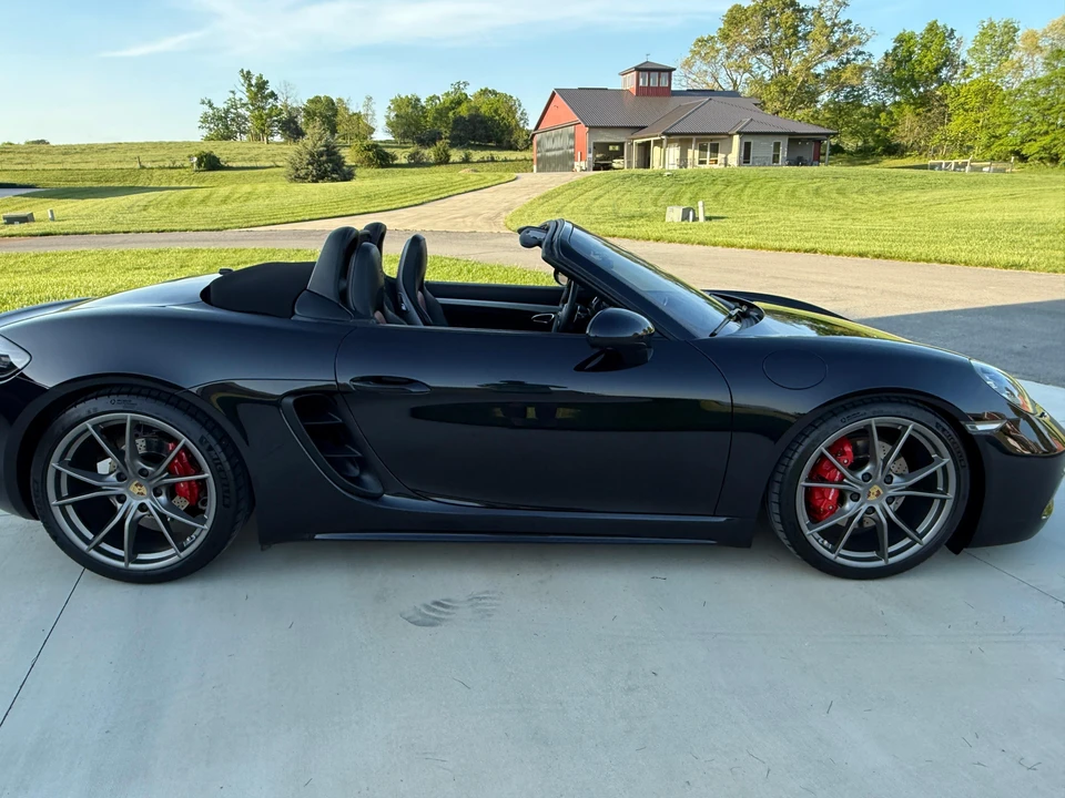 2022 Porsche 718 Boxster S - Image 20 of 31