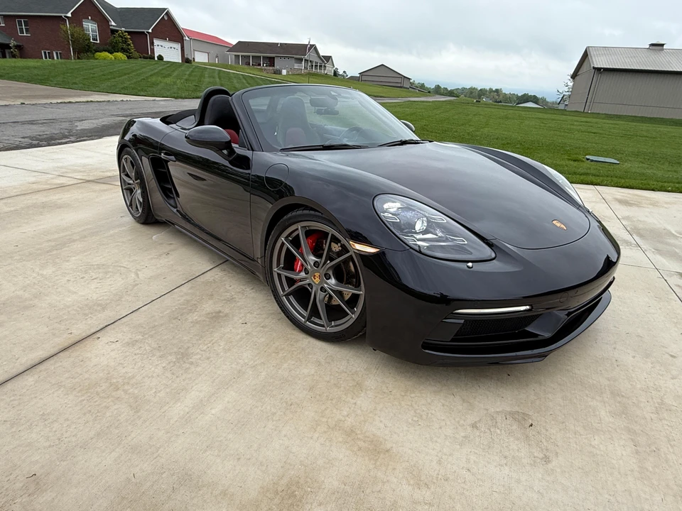 2022 Porsche 718 Boxster S - Image 23 of 31