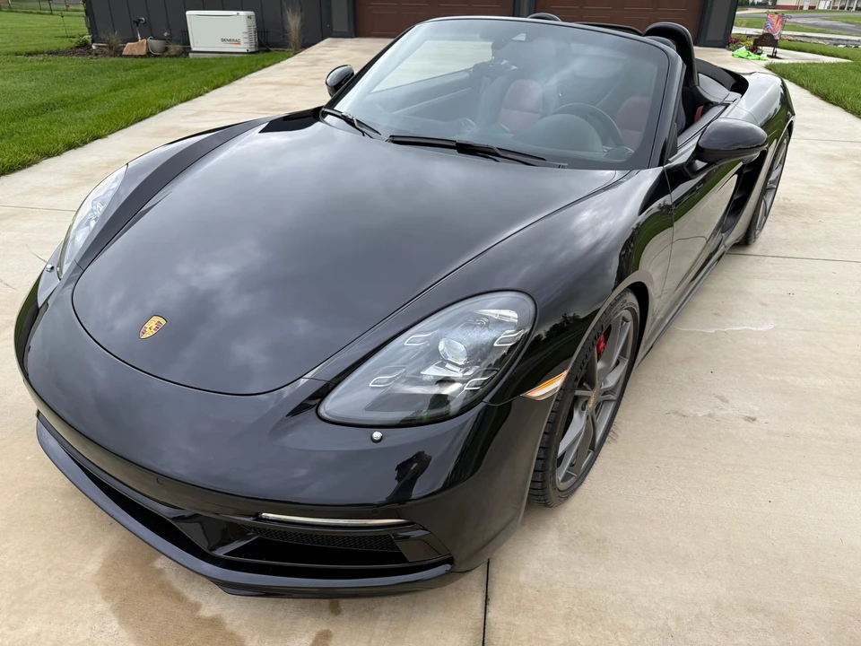 2022 Porsche 718 Boxster S - Image 8 of 31