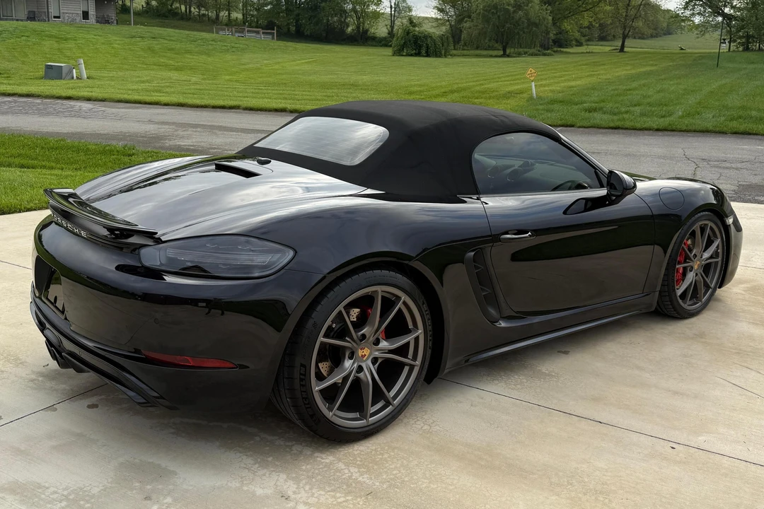 2022 Porsche 718 Boxster S - Image 4 of 31