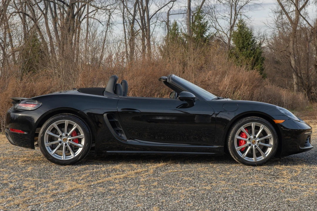 2022 Porsche 718 Boxster S - Image 3 of 31
