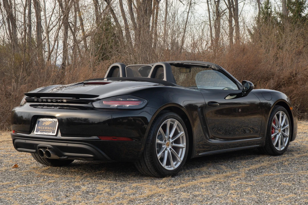 2022 Porsche 718 Boxster S - Image 10 of 31