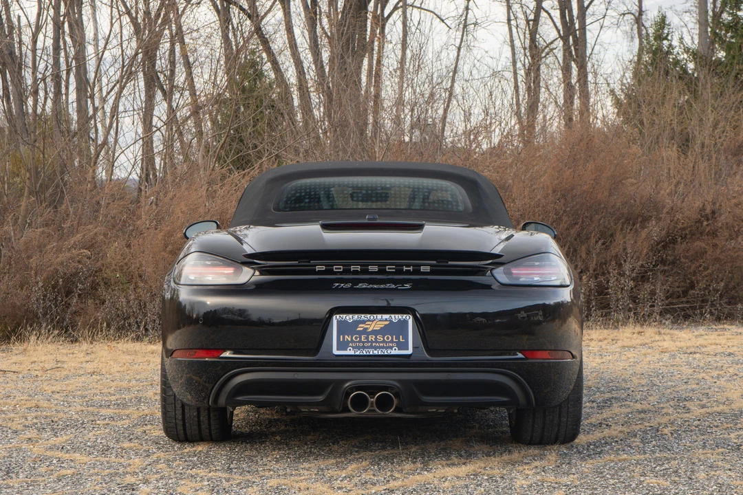 2022 Porsche 718 Boxster S - Image 15 of 31