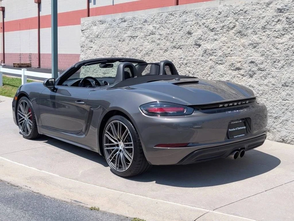 2022 Porsche 718 Boxster S - Image 3 of 5