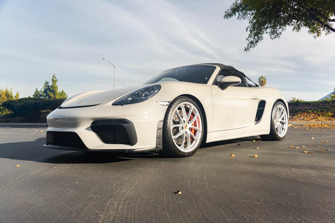 2022 Porsche 718 Boxster Spyder - Image 17 of 31