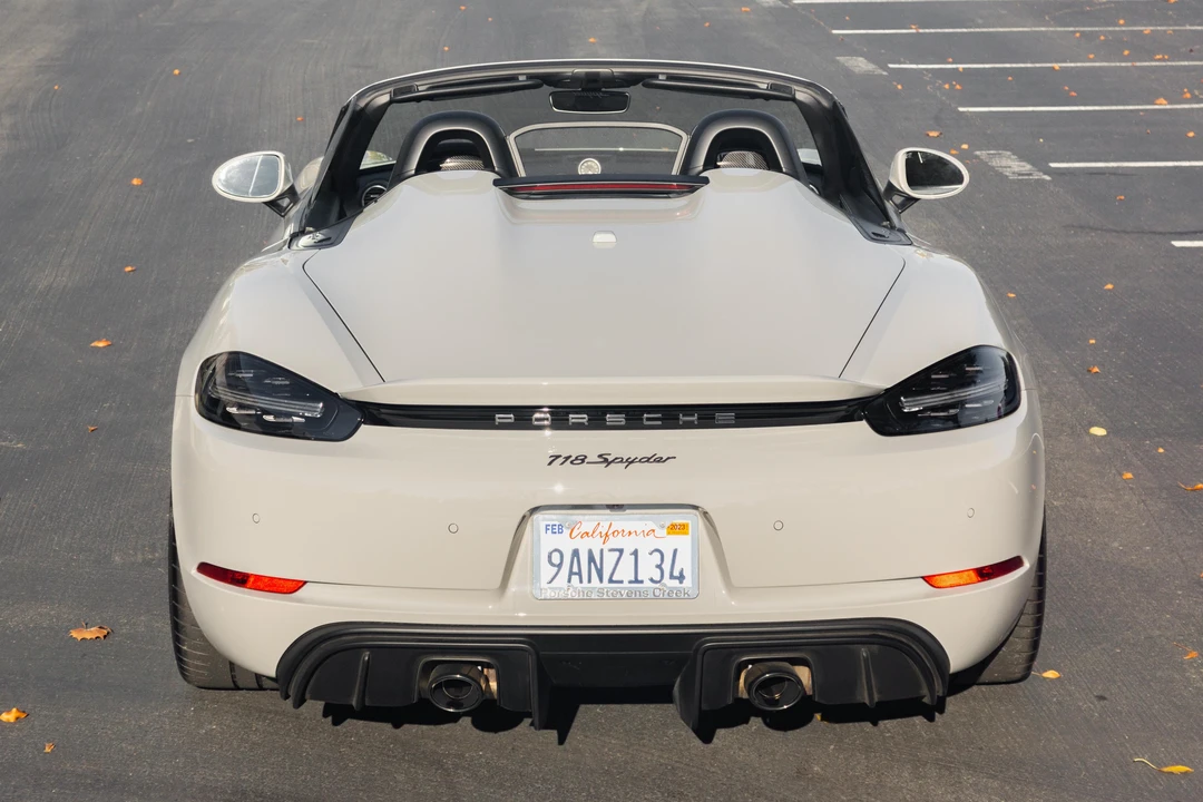2022 Porsche 718 Boxster Spyder - Image 11 of 31
