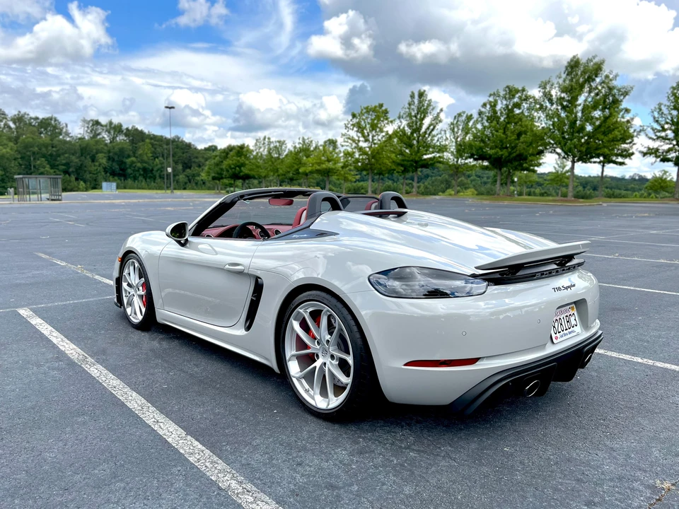 2022 Porsche 718 Boxster Spyder - Image 6 of 31