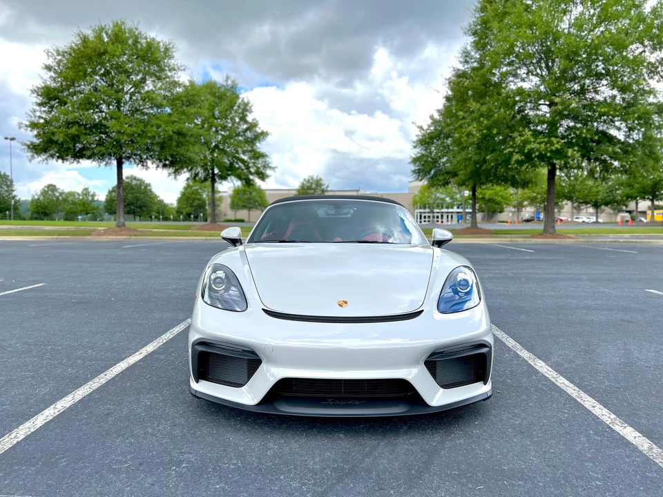 2022 Porsche 718 Boxster Spyder - Image 10 of 31