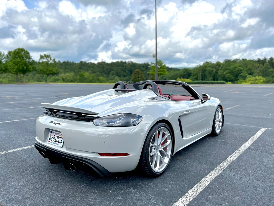 2022 Porsche 718 Boxster Spyder - Image 7 of 31