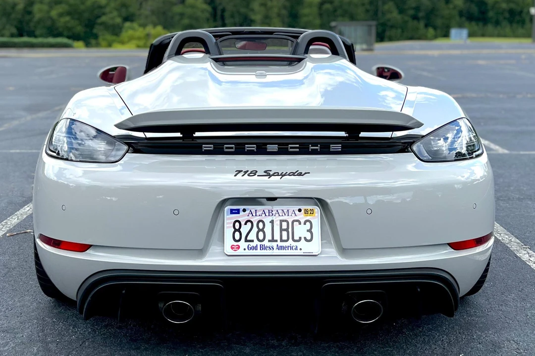 2022 Porsche 718 Boxster Spyder - Image 5 of 31