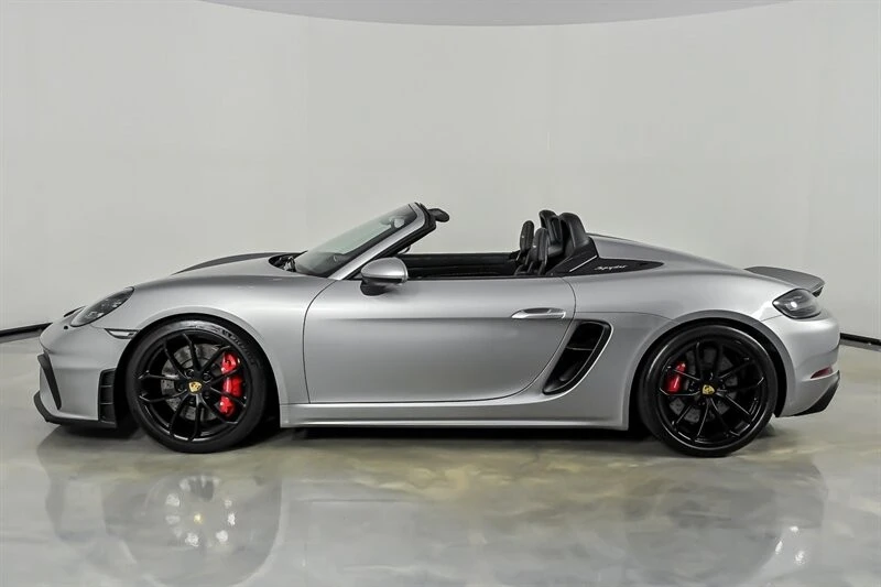 2022 Porsche 718 Boxster Spyder - Image 7 of 31