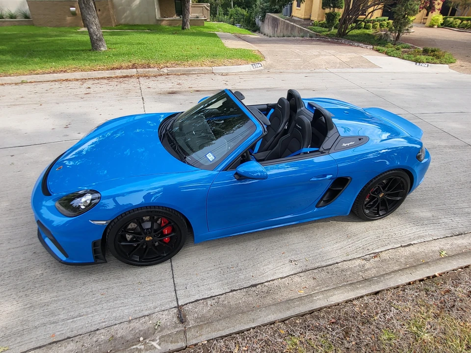 2022 Porsche 718 Boxster Spyder - Image 10 of 31