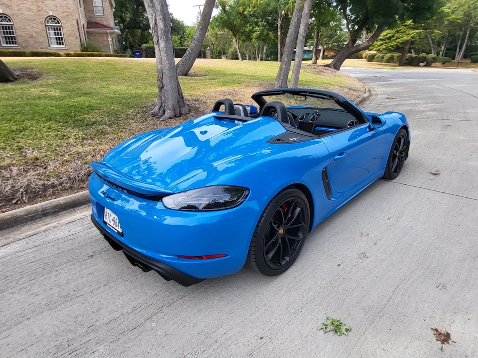 2022 Porsche 718 Boxster Spyder - Image 22 of 31