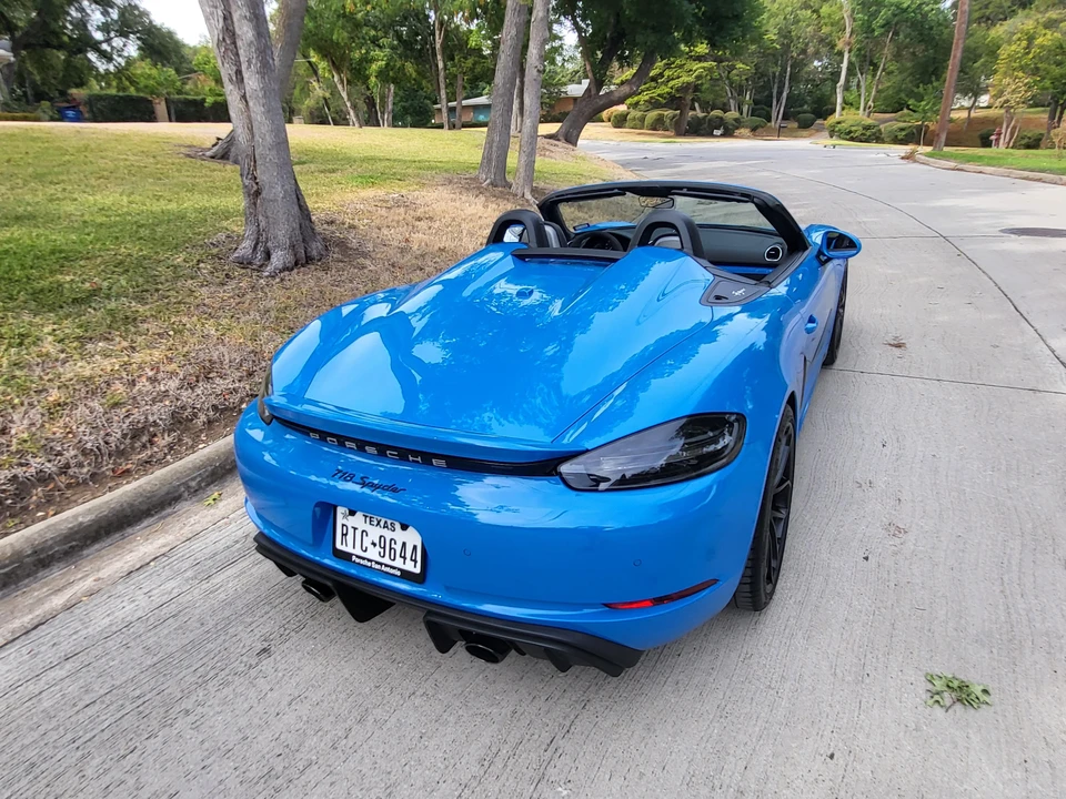 2022 Porsche 718 Boxster Spyder - Image 20 of 31