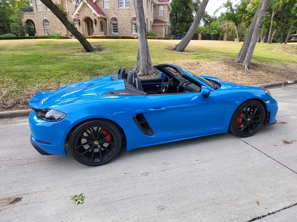2022 Porsche 718 Boxster Spyder - Image 25 of 31