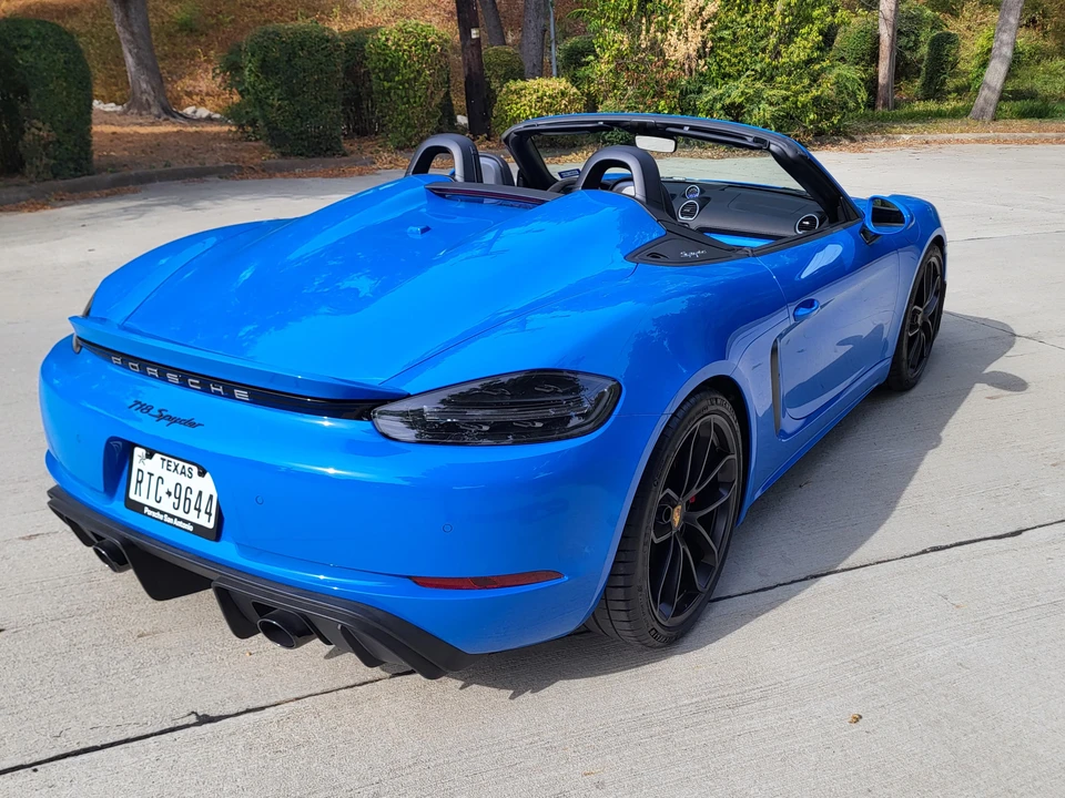 2022 Porsche 718 Boxster Spyder - Image 21 of 31