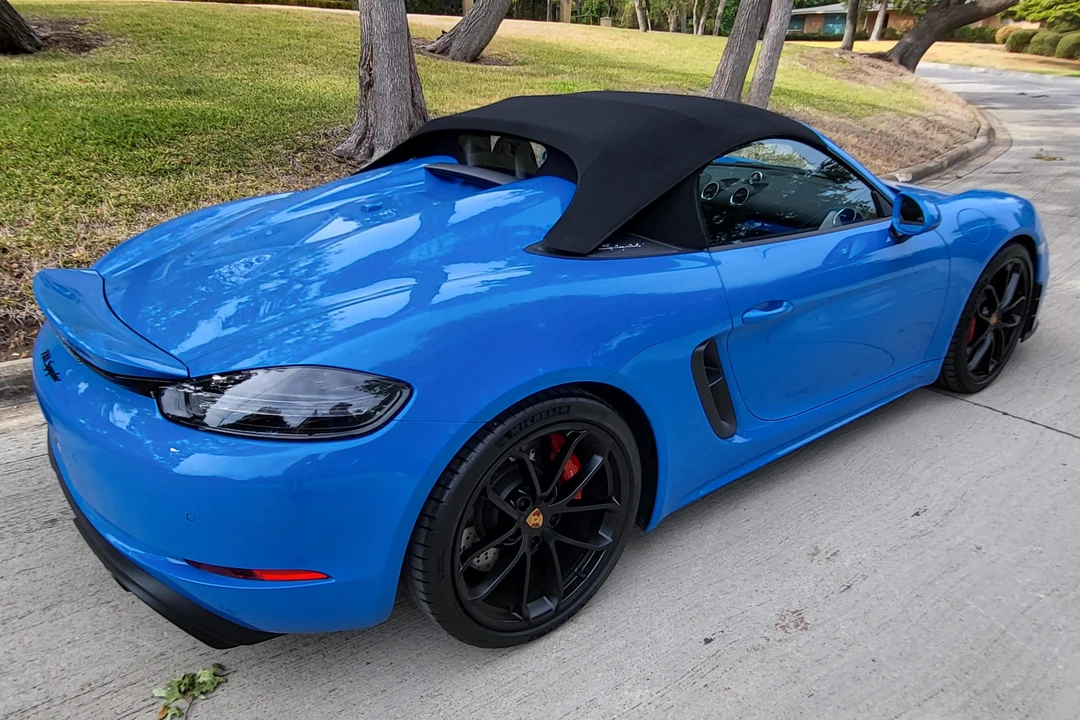 2022 Porsche 718 Boxster Spyder - Image 4 of 31