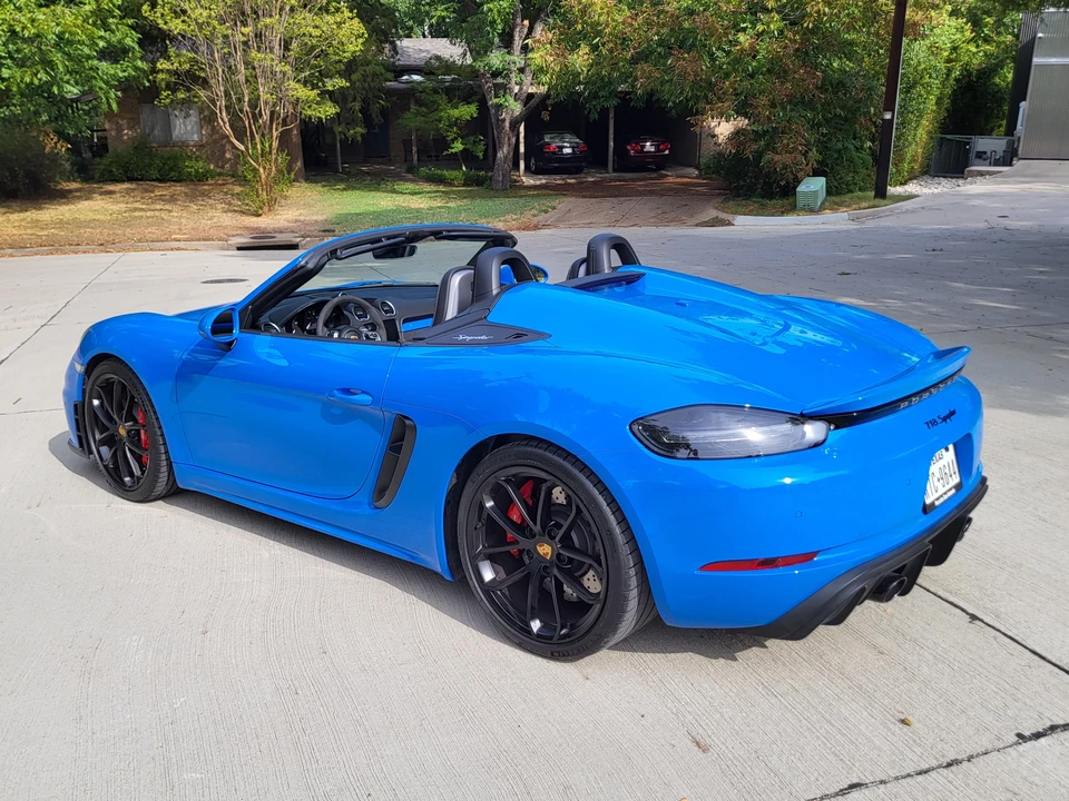 2022 Porsche 718 Boxster Spyder - Image 13 of 31