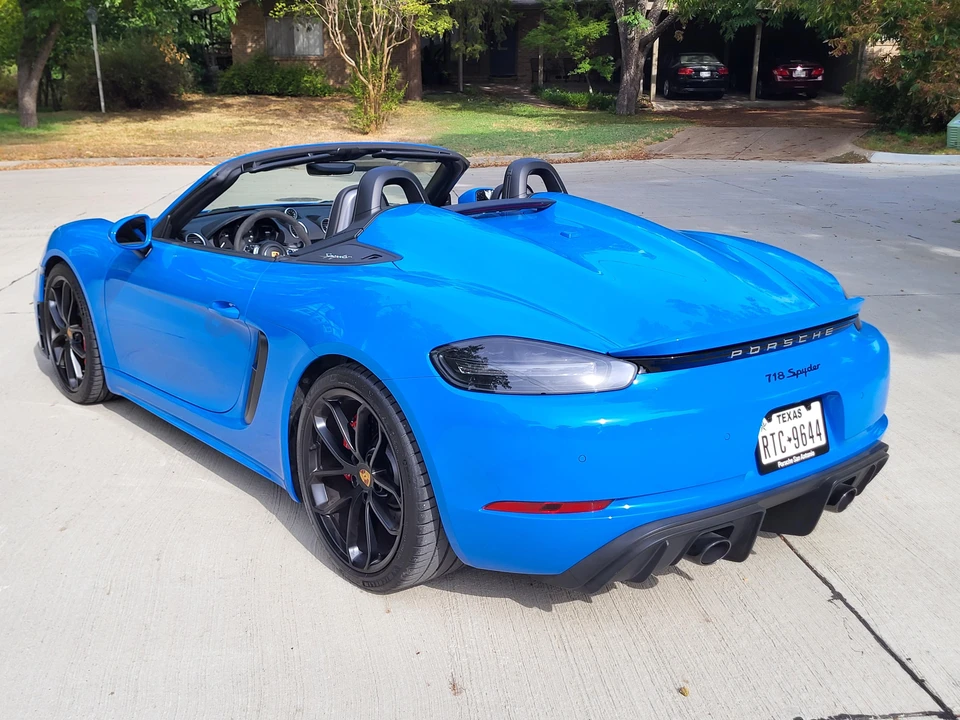 2022 Porsche 718 Boxster Spyder - Image 15 of 31