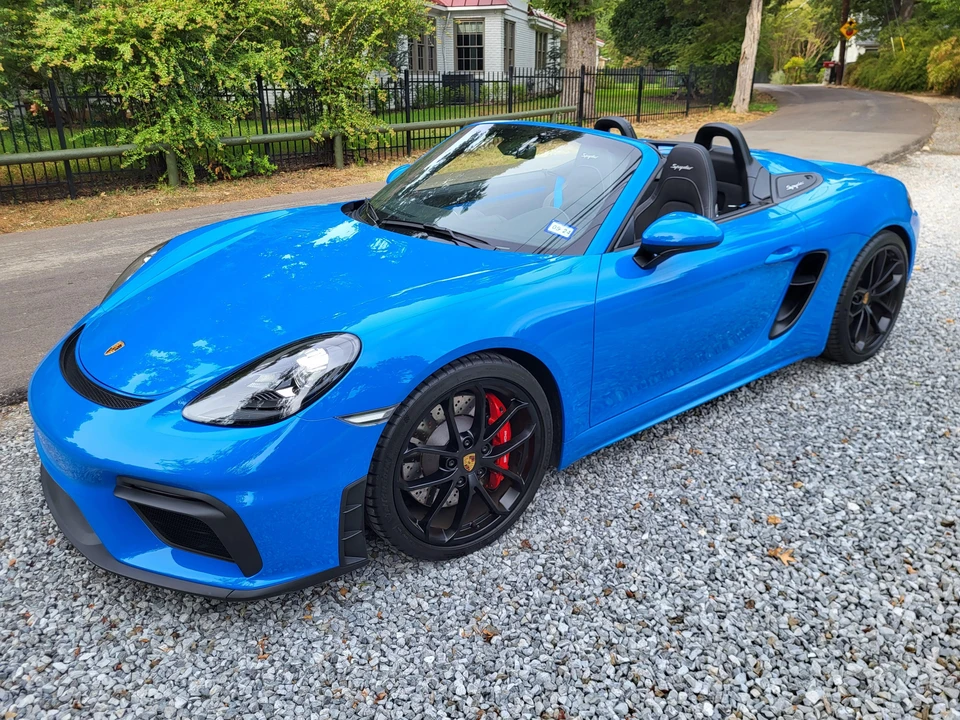 2022 Porsche 718 Boxster Spyder - Image 8 of 31