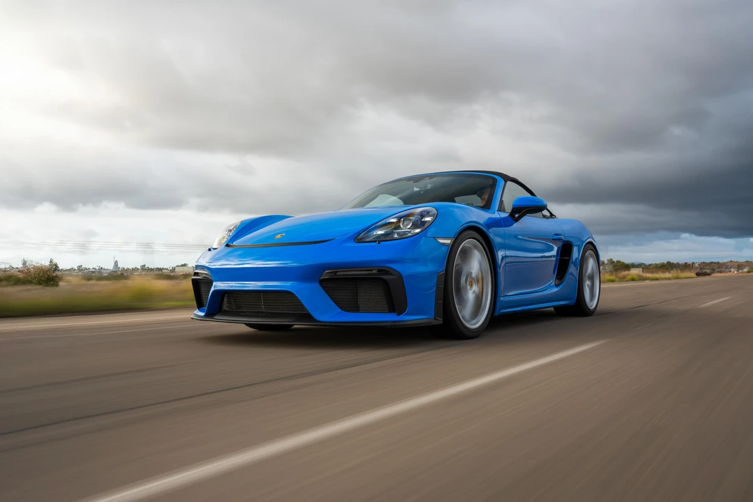 2022 Porsche 718 Boxster Spyder - Image 6 of 31