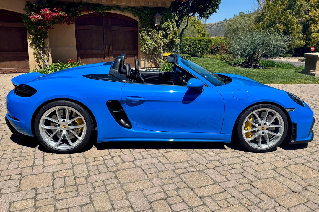 2022 Porsche 718 Boxster Spyder - Image 3 of 31