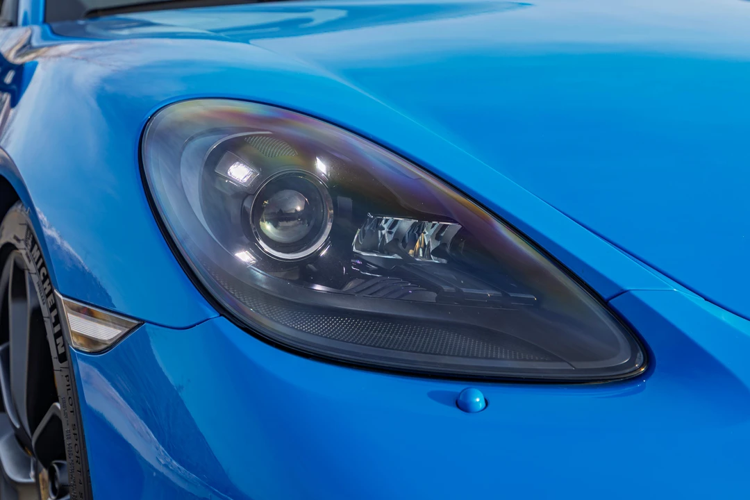 2022 Porsche 718 Boxster Spyder - Image 24 of 31