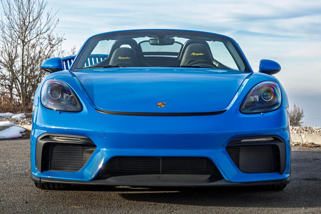 2022 Porsche 718 Boxster Spyder - Image 2 of 31