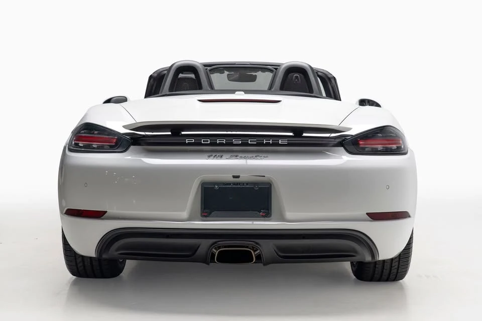 2022 Porsche 718 Boxster T - Image 11 of 20
