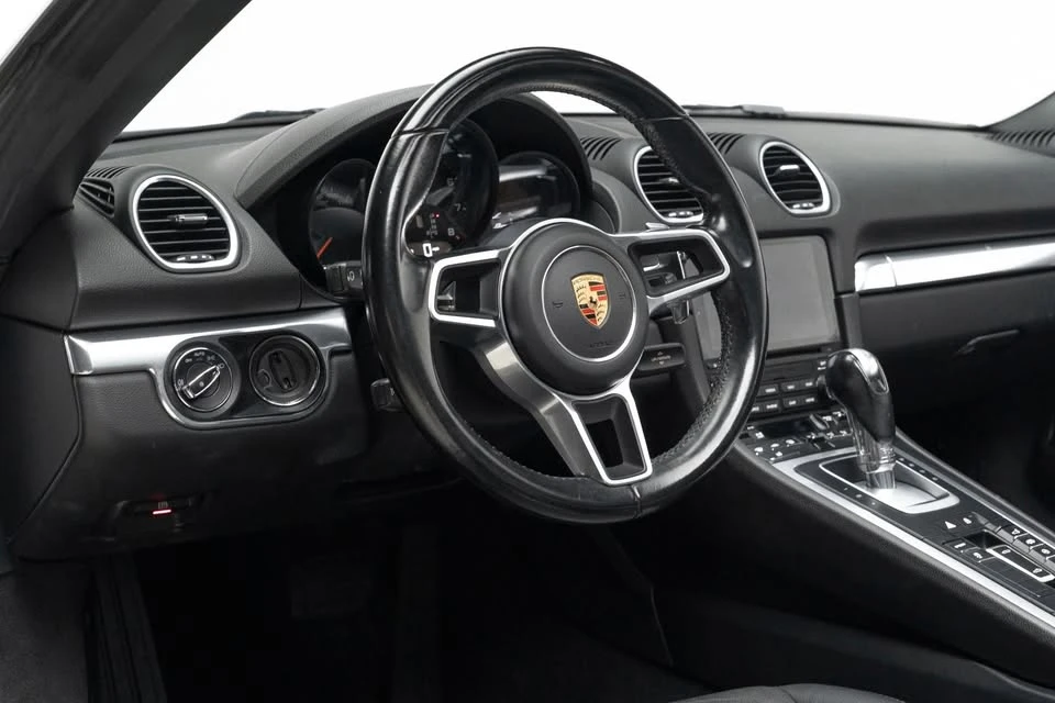 2022 Porsche 718 Boxster T - Image 16 of 20