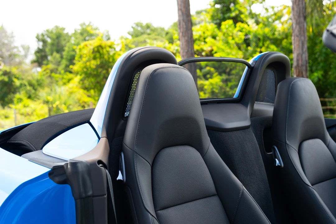 2022 Porsche 718 Boxster - Image 8 of 21