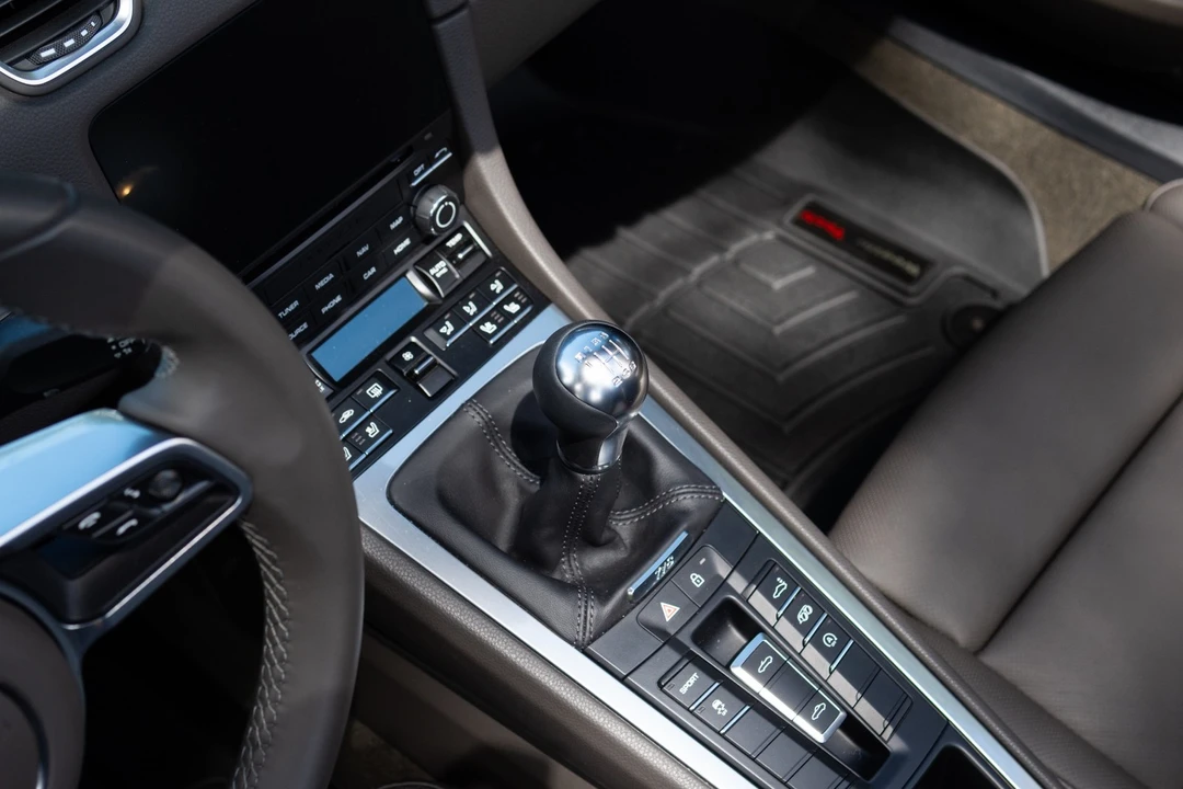 2022 Porsche 718 Boxster - Image 6 of 21
