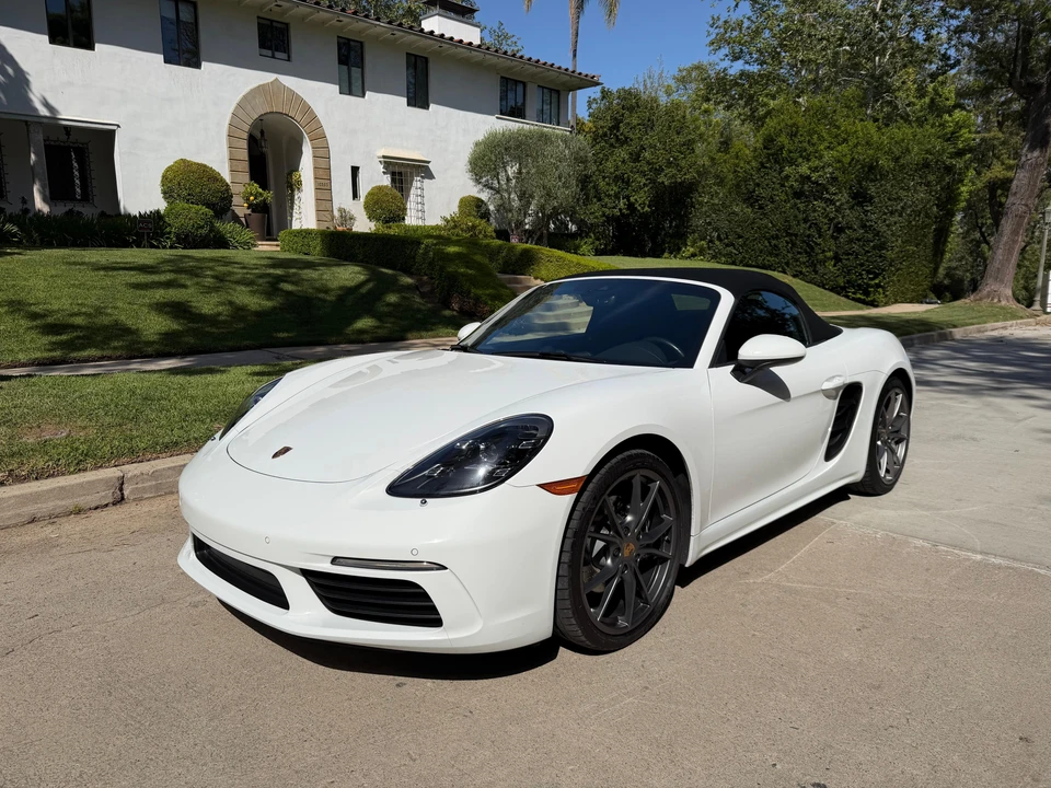 2022 Porsche 718 Boxster - Image 6 of 31