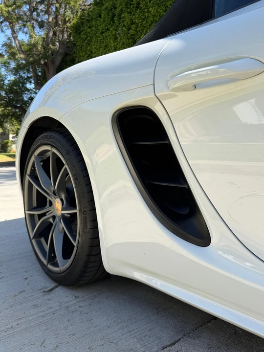 2022 Porsche 718 Boxster - Image 26 of 31
