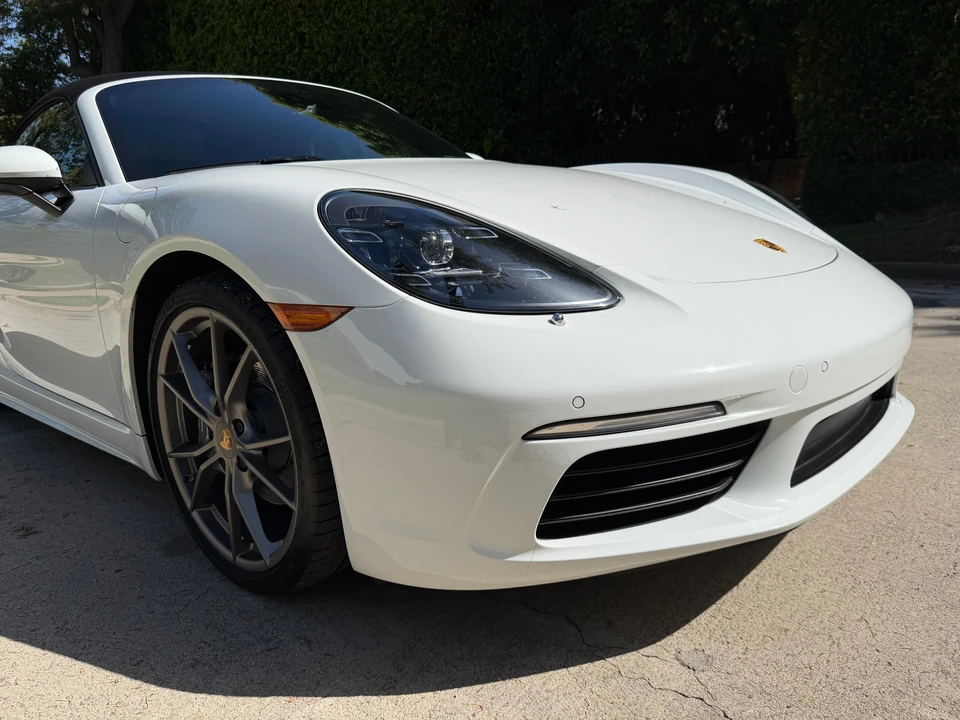 2022 Porsche 718 Boxster - Image 19 of 31