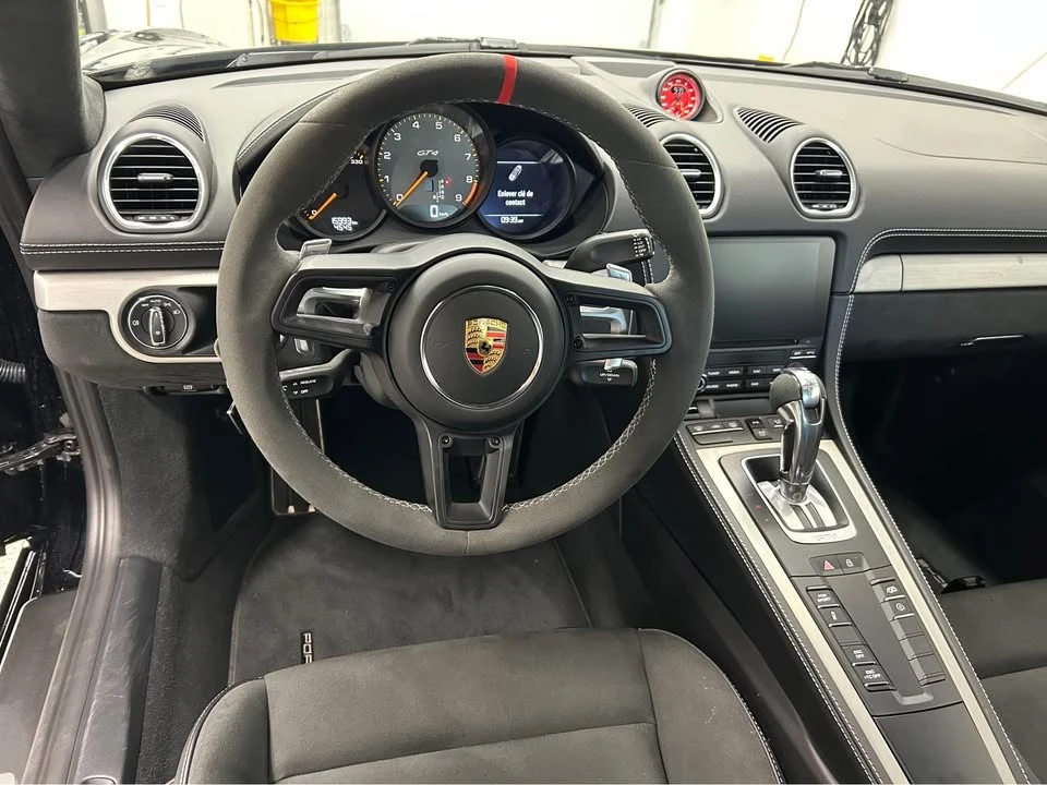 2022 Porsche 718 Cayman - Image 11 of 13